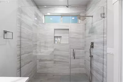 5353 Lakeview Blvd, Lake Oswego, OR 97035 - Photo 20