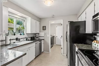 3103 Jackson St, Albany, OR 97322 - Photo 16