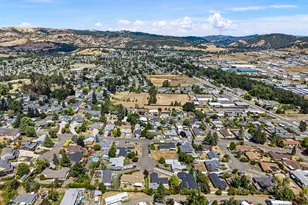 144 Peppertree Ct, Roseburg, OR 97471 - Photo 48