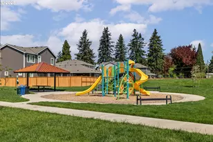 15208 S E Towers Ter, Milwaukie, OR 97267 - Photo 28
