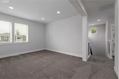 15208 SE Towers Ter, Milwaukie, OR 97267 - Photo 14