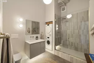 1314 NW Irving St, Portland, OR 97209 - Photo 20