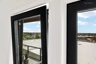 2409 E 6th St, Vancouver, WA 98661 - Photo 32