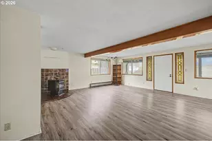 405 Evergreen Ave, Garibaldi, OR 97118 - Photo 8