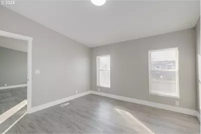 911 York St #82, Aumsville, OR 97325 - Photo 14