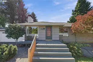 21932 SE Ash St, Gresham, OR 97030 - Photo 2