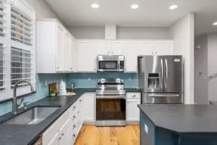 5707 SW Sequoia Dr, Tualatin, OR 97062 - Photo 10