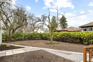 5923 N Detroit Ave, Portland, OR 97217 - Photo 32