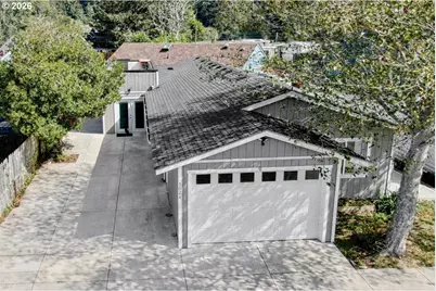 5024 SE Keel Ave, Lincoln City, OR 97367 - Photo 6