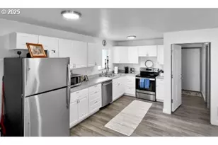 5024 SE Keel Ave, Lincoln City, OR 97367 - Photo 10