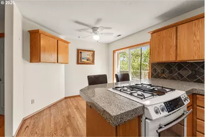 4251 Riverview Dr, West Linn, OR 97068 - Photo 10