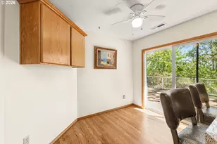 4251 Riverview Dr, West Linn, OR 97068 - Photo 12