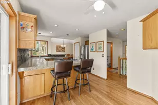 4251 Riverview Dr, West Linn, OR 97068 - Photo 12