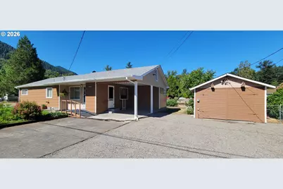 76376 River Rd, Oakridge, OR 97463 - Photo 4