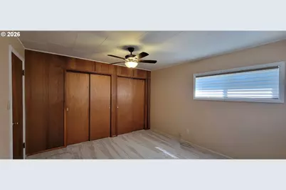 76376 River Rd, Oakridge, OR 97463 - Photo 20