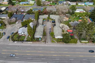 18635 SE Division St, Gresham, OR 97030 - Photo 16