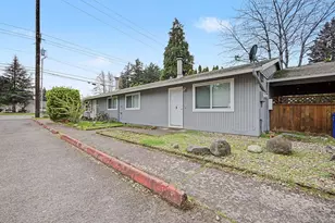 18635 SE Division St, Gresham, OR 97030 - Photo 6