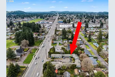 18635 SE Division St, Gresham, OR 97030 - Photo 18