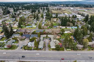 18635 SE Division St, Gresham, OR 97030 - Photo 20