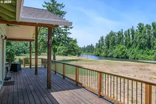 37381 Riverside Dr, Pleasant Hill, OR 97455 - Photo 32