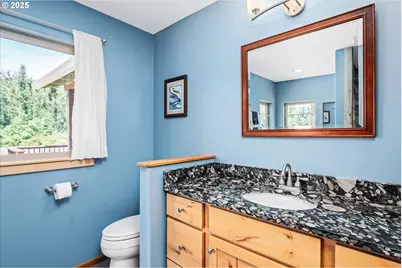 37381 Riverside Dr, Pleasant Hill, OR 97455 - Photo 16