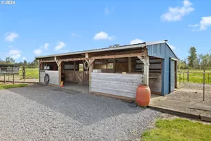 12430 S Oak Grove Rd, Canby, OR 97013 - Photo 14