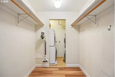 2340 SW Cactus Dr, Portland, OR 97205 - Photo 16