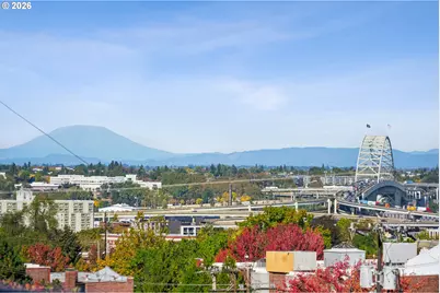 2340 SW Cactus Dr, Portland, OR 97205 - Photo 26