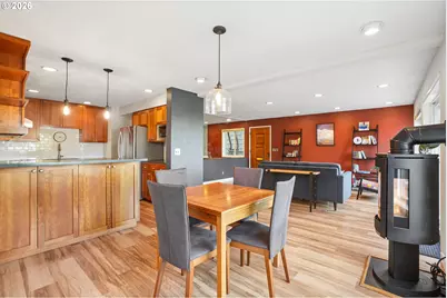 2340 SW Cactus Dr, Portland, OR 97205 - Photo 18