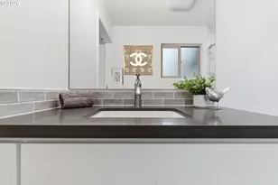 4584 Calaroga Dr, West Linn, OR 97068 - Photo 24