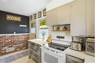 2507 N Farragut St, Portland, OR 97217 - Photo 10
