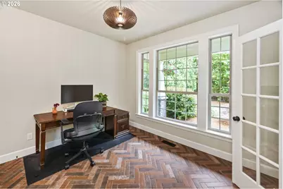 9820 SW 55th Ave, Portland, OR 97219 - Photo 8