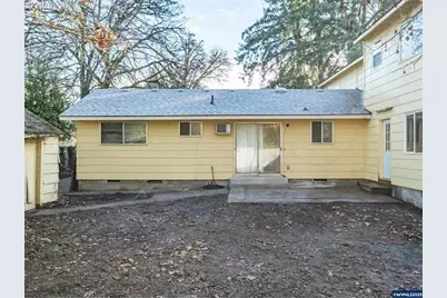 5325 SE Hull Ave, Milwaukie, OR 97267 - Photo 4