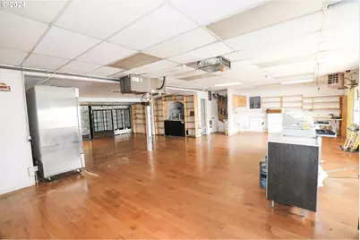 501 NW Douglas Blvd, Winston, OR 97496 - Photo 8