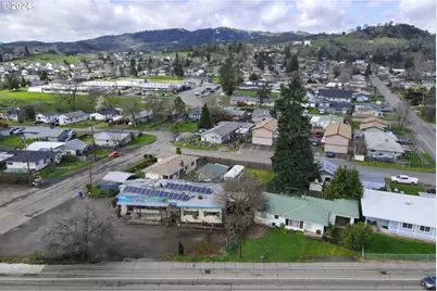 501 NW Douglas Blvd, Winston, OR 97496 - Photo 34