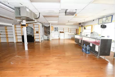 501 NW Douglas Blvd, Winston, OR 97496 - Photo 12