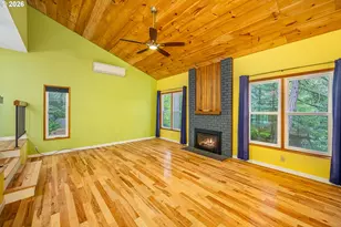 3827 Vine Maple St, Eugene, OR 97405 - Photo 6