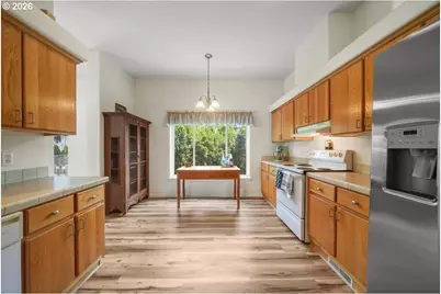 128 Chad Dr, Cottage Grove, OR 97424 - Photo 12