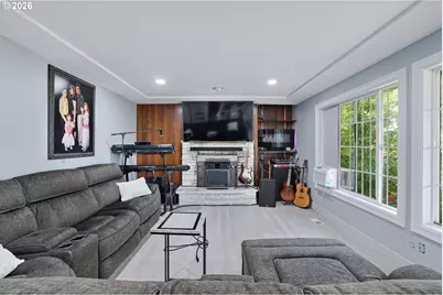 12441 SE Knapp St, Portland, OR 97236 - Photo 10