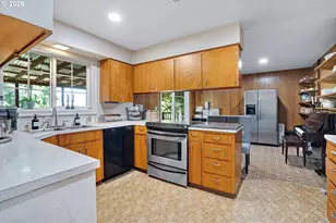 12441 SE Knapp St, Portland, OR 97236 - Photo 14