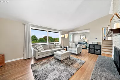 13918 NE Klickitat Ct, Portland, OR 97230 - Photo 8