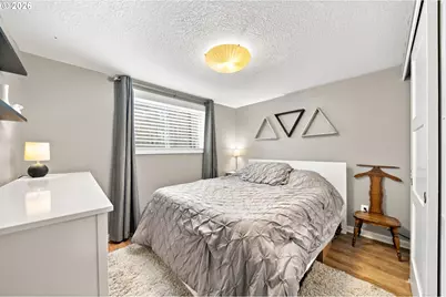 13918 NE Klickitat Ct, Portland, OR 97230 - Photo 24