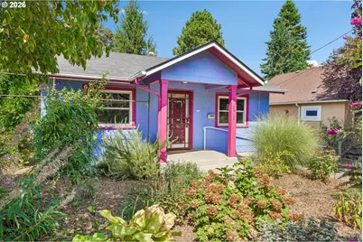 9015 NE Humboldt St, Portland, OR 97220 - Photo 2