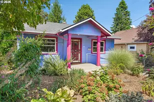 9015 NE Humboldt St, Portland, OR 97220 - Photo 2
