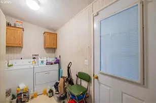 1087 38th Ave, Sweet Home, OR 97386 - Photo 24