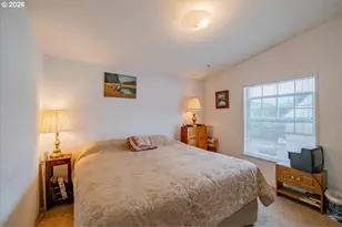 1087 38th Ave, Sweet Home, OR 97386 - Photo 12