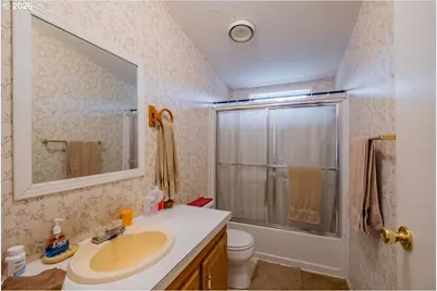 1087 38th Ave, Sweet Home, OR 97386 - Photo 14