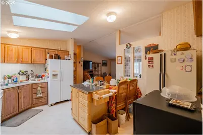 1087 38th Ave, Sweet Home, OR 97386 - Photo 10