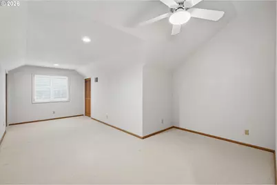 835 Fairway View Dr, Eugene, OR 97401 - Photo 38