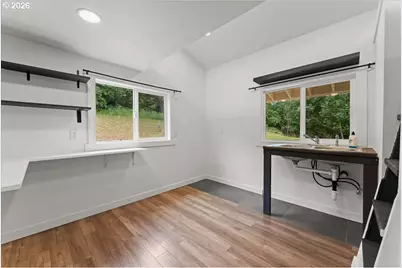 188 Sparrow Ln, Castle Rock, WA 98611 - Photo 38